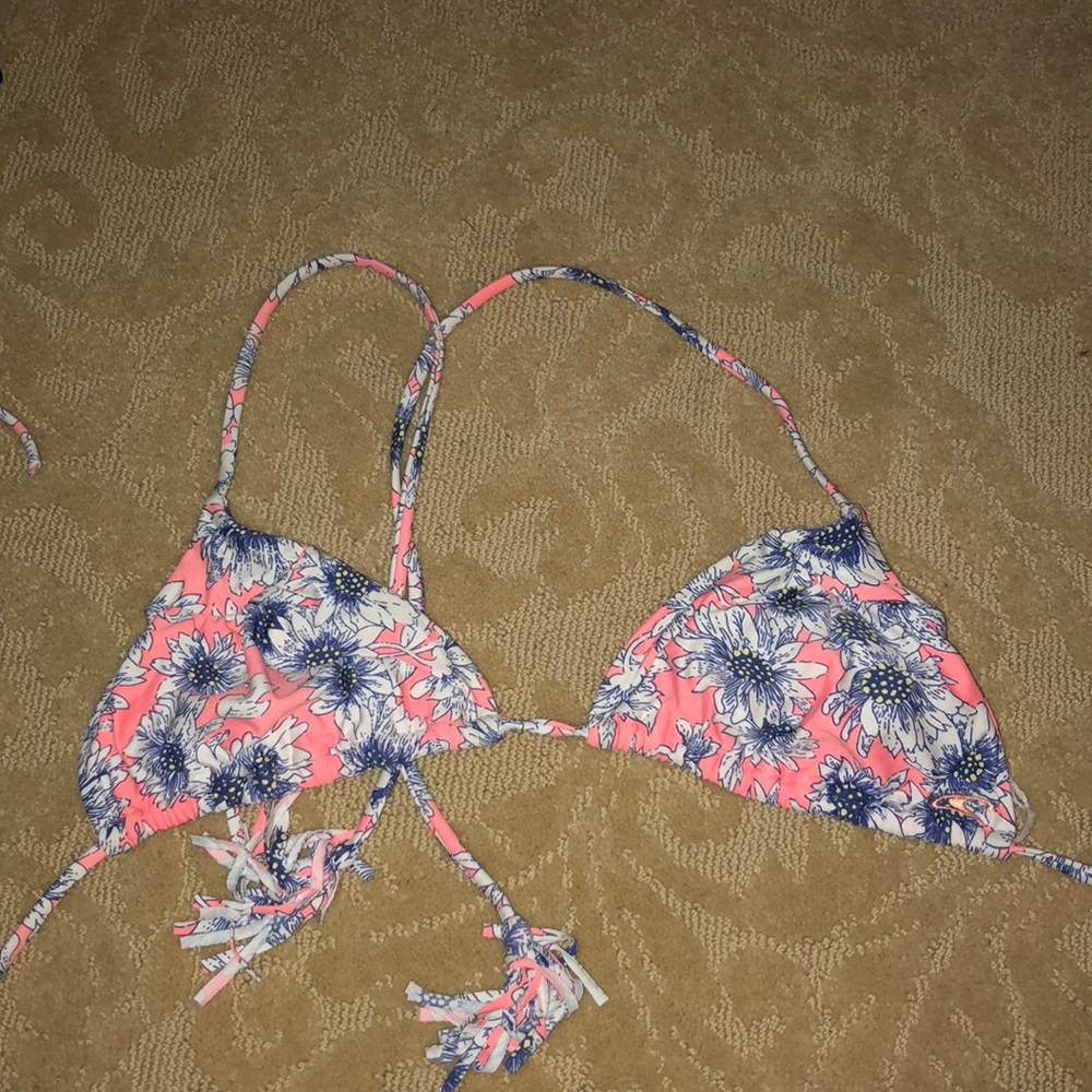 O’Neill bikini top